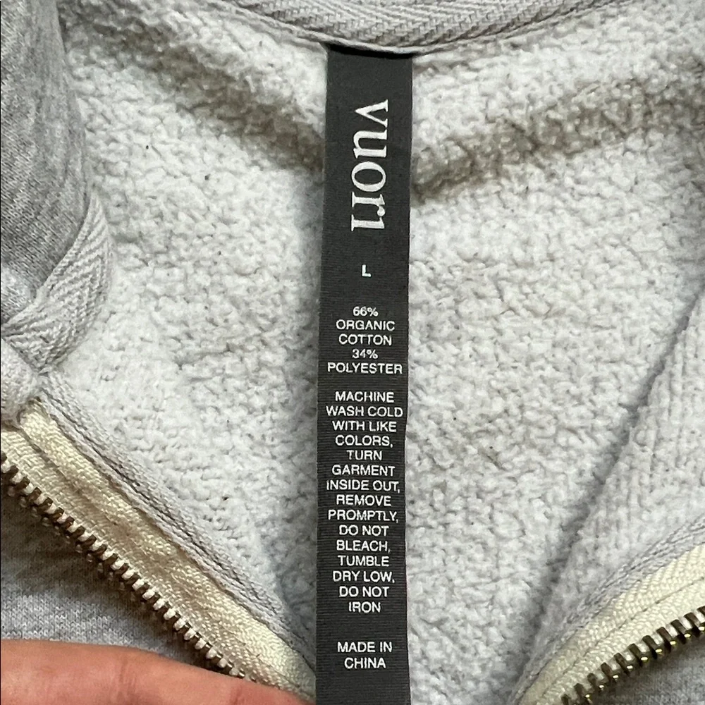 Vuori Light Gray Pullover - Picture 3 of 3